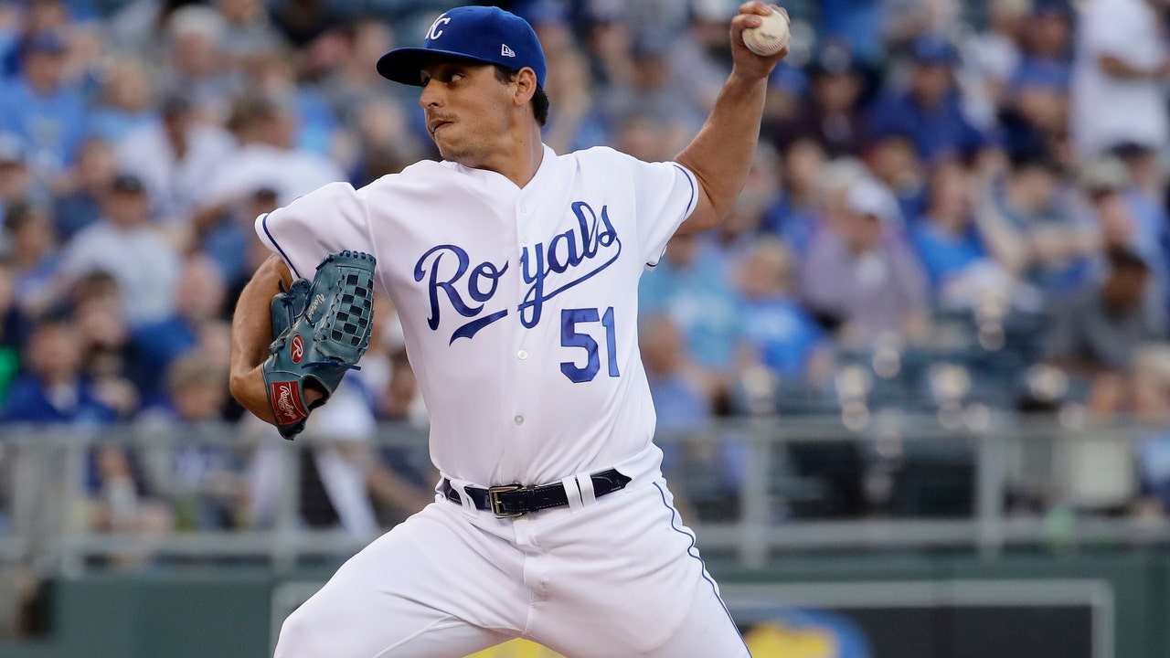 Royals, Indians meet for second weekend in a row